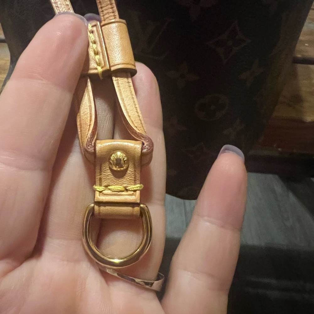 Louis Vuitton Neverfull GM Monogram - Picture 12 of 16